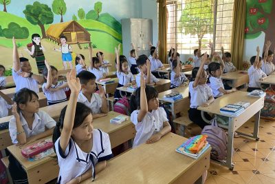 LỚP HỌC HẠNH PHÚC CỦA CÔ