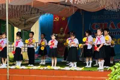 “TRI THỨC VÀ YÊU THƯƠNG – HÀNH TRÌNH THIÊNG LIÊNG CỦA NGHỀ GIÁO”